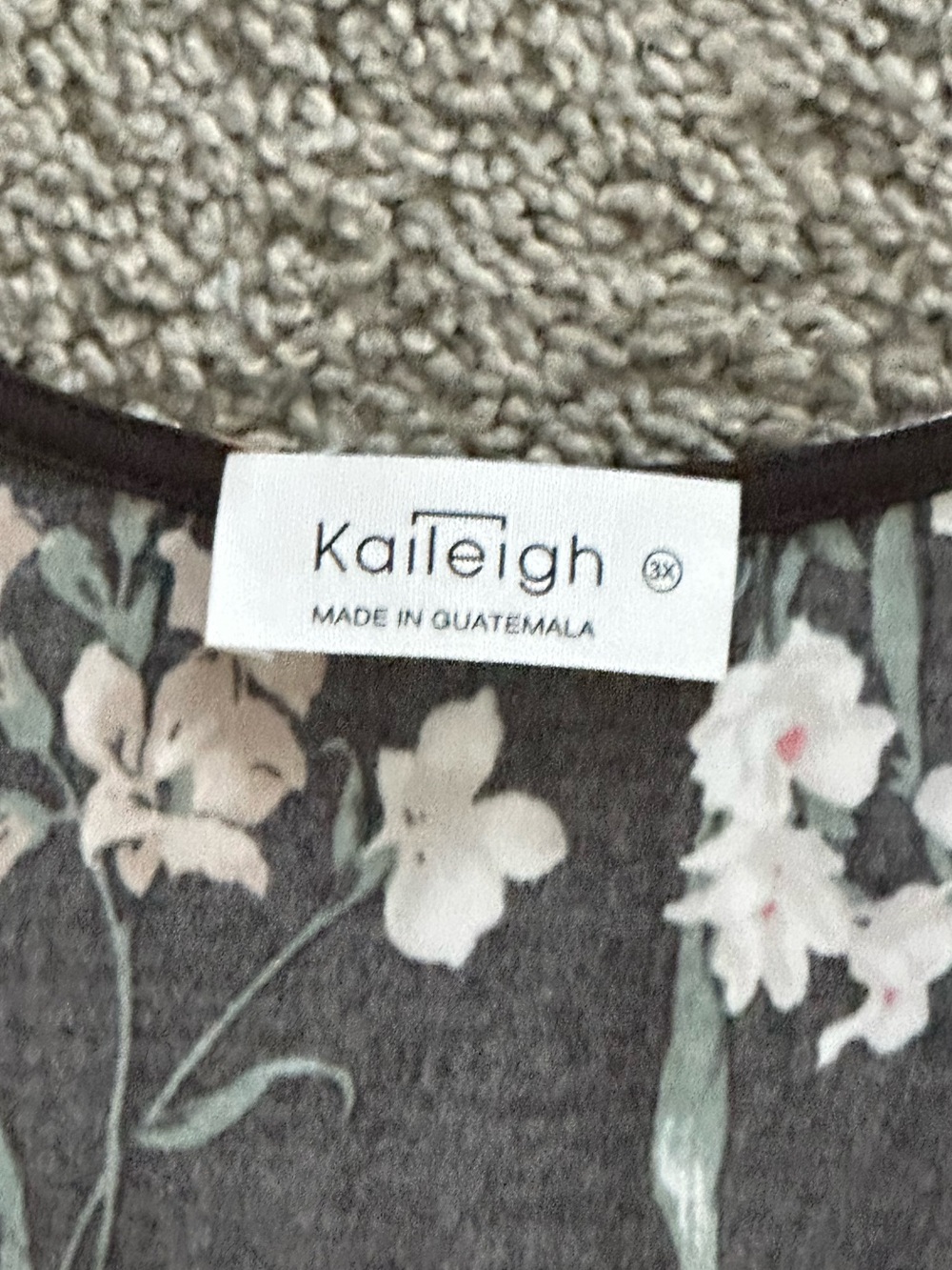 Kaileigh Romper - Picture 3 of 4